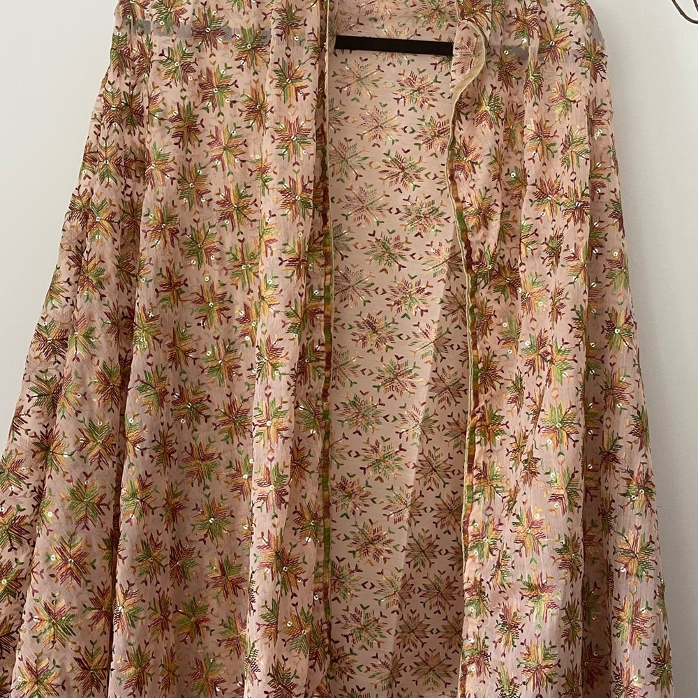 Elegant Floral Scarf